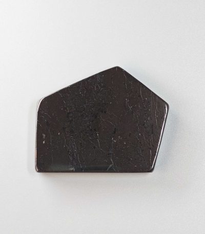 Shungite Slabs With Corner 2-2.8 inch (1 x 5-7cm) A