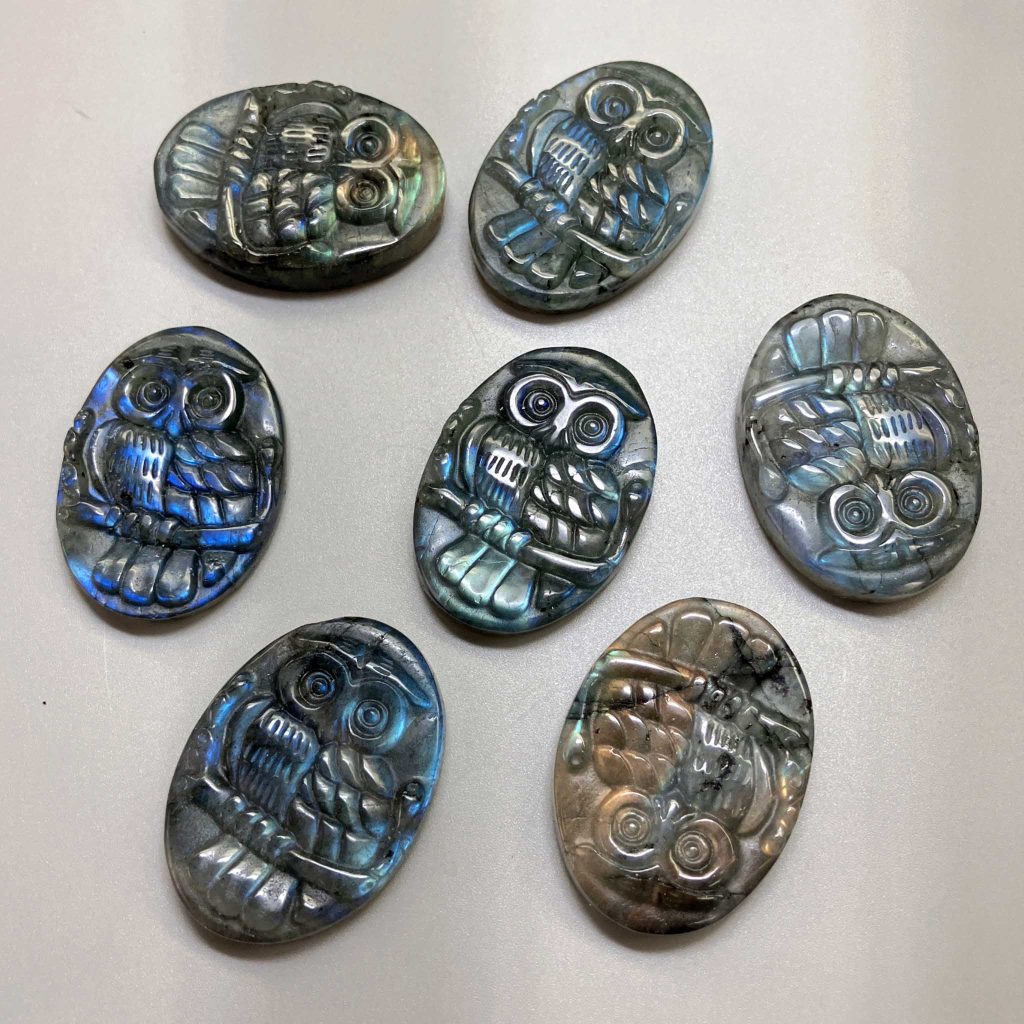 Labradorite Owl 8/10×30/34×40/46mm AA