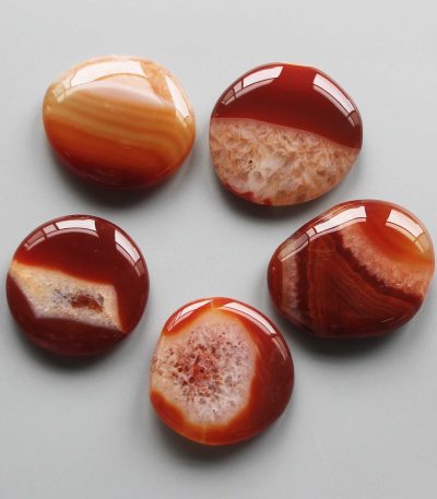 Red Agate With Quartz Smooth Stone 1.6 inch (0.8-1 x 3.5-4.5cm) A