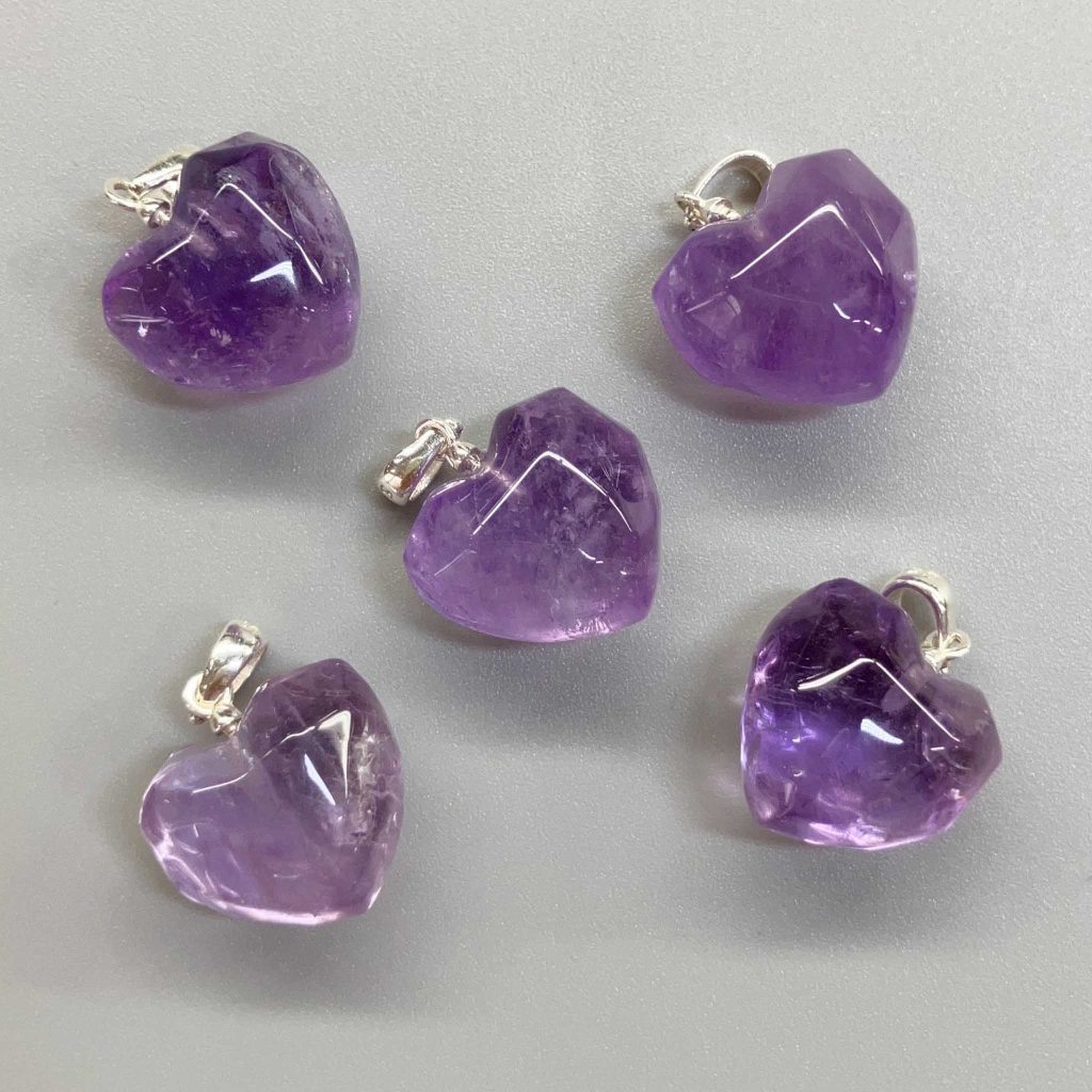 Amethyst 4 Faceted Face Heart With Silver S052 10x14mm A/A+
