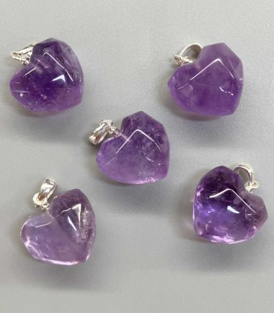 Amethyst 4 Faceted Face Heart With Silver S052 10x14mm A/A+