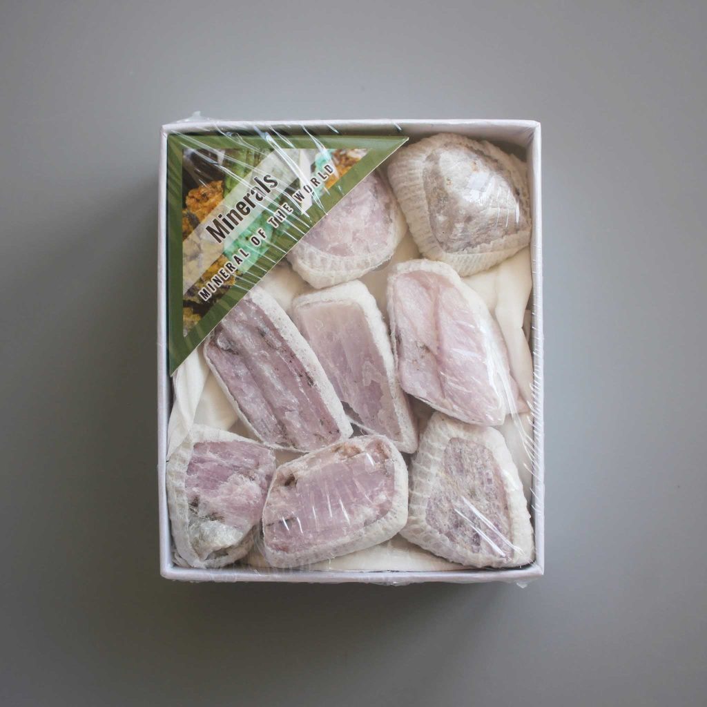 Kunzite Rough Box Set 40x85x100mm A
