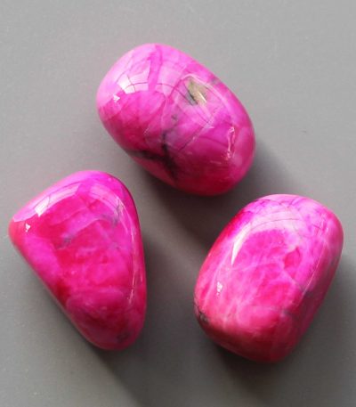 Howlite Dyed Pink Color Tumble Stone 1 inch (2-3cm) A