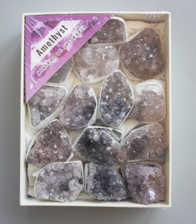 Amethyst Amulet Geodes Box Set 40x135x175mm A