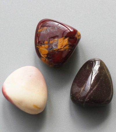 Mookaite Tumble Stone 1 inch (2-3cm) B