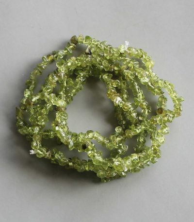 Peridot Chips Bracelet 4/8mm A/A+