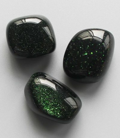 Green Sandstone Tumble Stone 1 inch (2-3cm) A