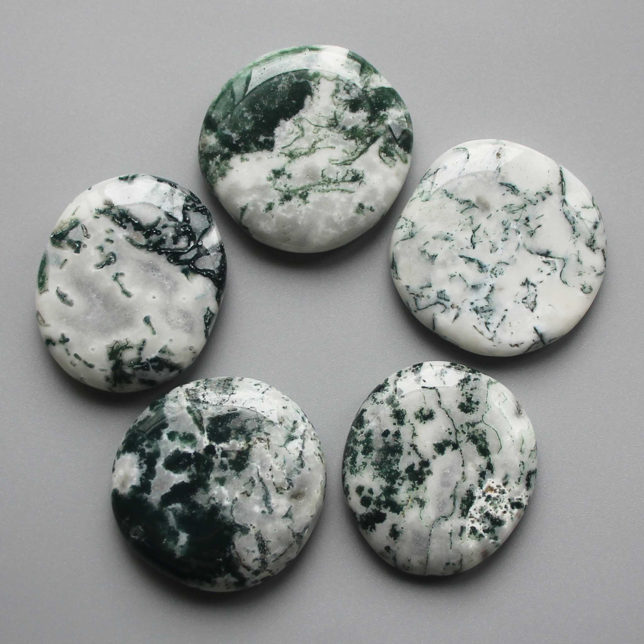 f0ad5cb87c0519ec5d9d709eb549aa4c-1 Tree Agate Smooth Stone 1.6 inch (0.8-1 x 3.5-4.5cm) A