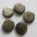 Golden Obsidian Smooth Stone 1.6 inch (0.8-1 x 3.5-4.5cm) A/A+