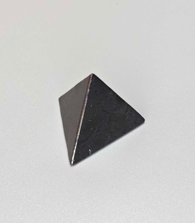 Shungite Triangle 1.2 inch (3cm) A