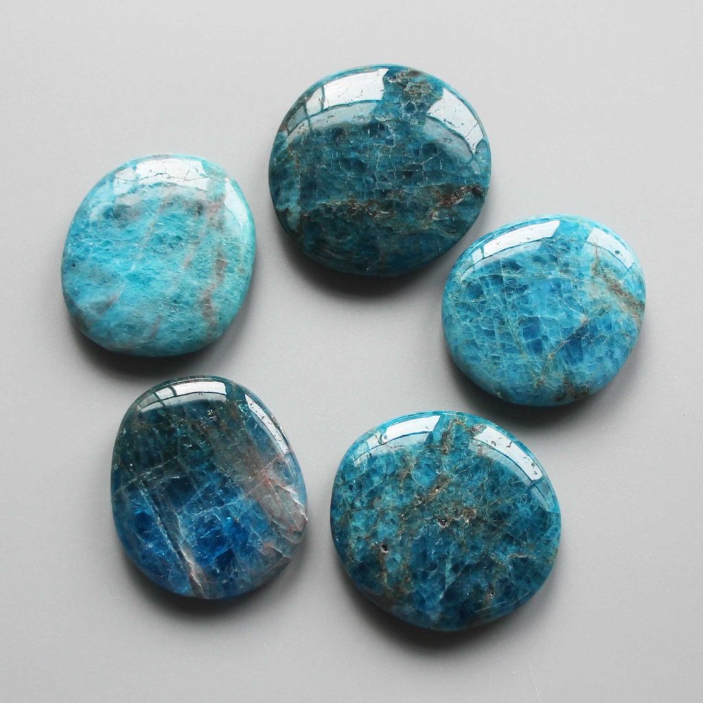Blue Apatite Smooth Stone 1.6 inch (0.8-1 x 3.5-4.5cm) A/A+