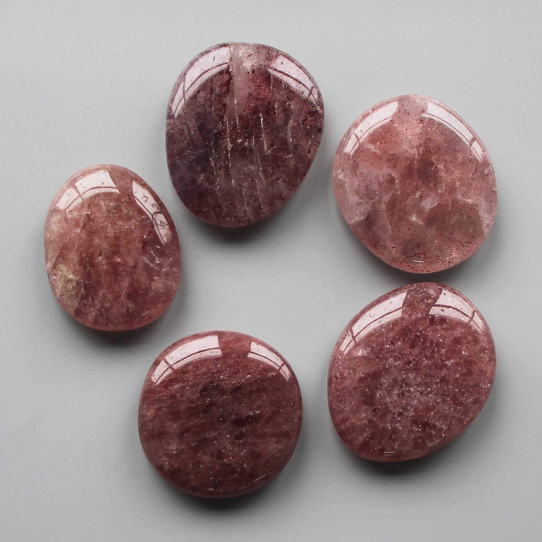 0c57c7f76786851f2be5e434817ddcc3 Strawberry Quartz Smooth Stone 1.6 inch (0.8-1 x 3.5-4.5cm) A/A+