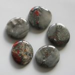 Blood Stone Af Smooth Stone 1.6 inch (0.8-1 x 3.5-4.5cm) A/B