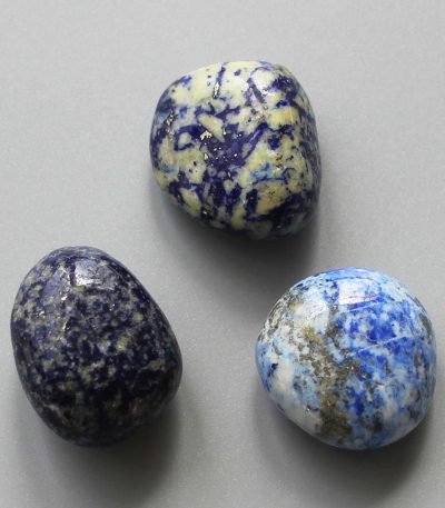 Lapis Lazuli Tumble Stone 1 inch (2-3cm) B