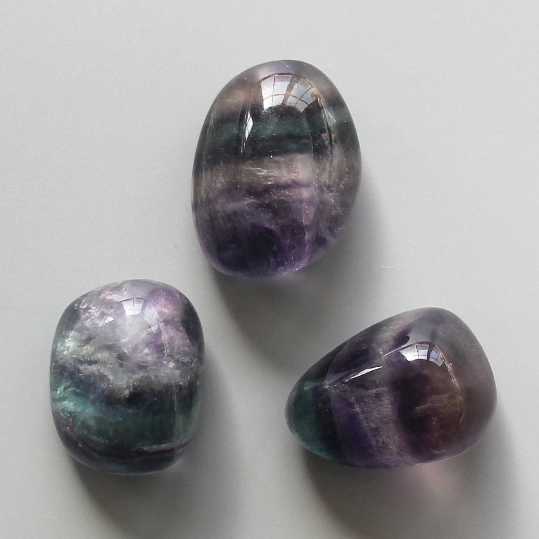 16e53a7706e07be78262aa0e0dca0950 Blue Purple Rainbow Fluorite Tumble Stone 1 inch (2-3cm) A