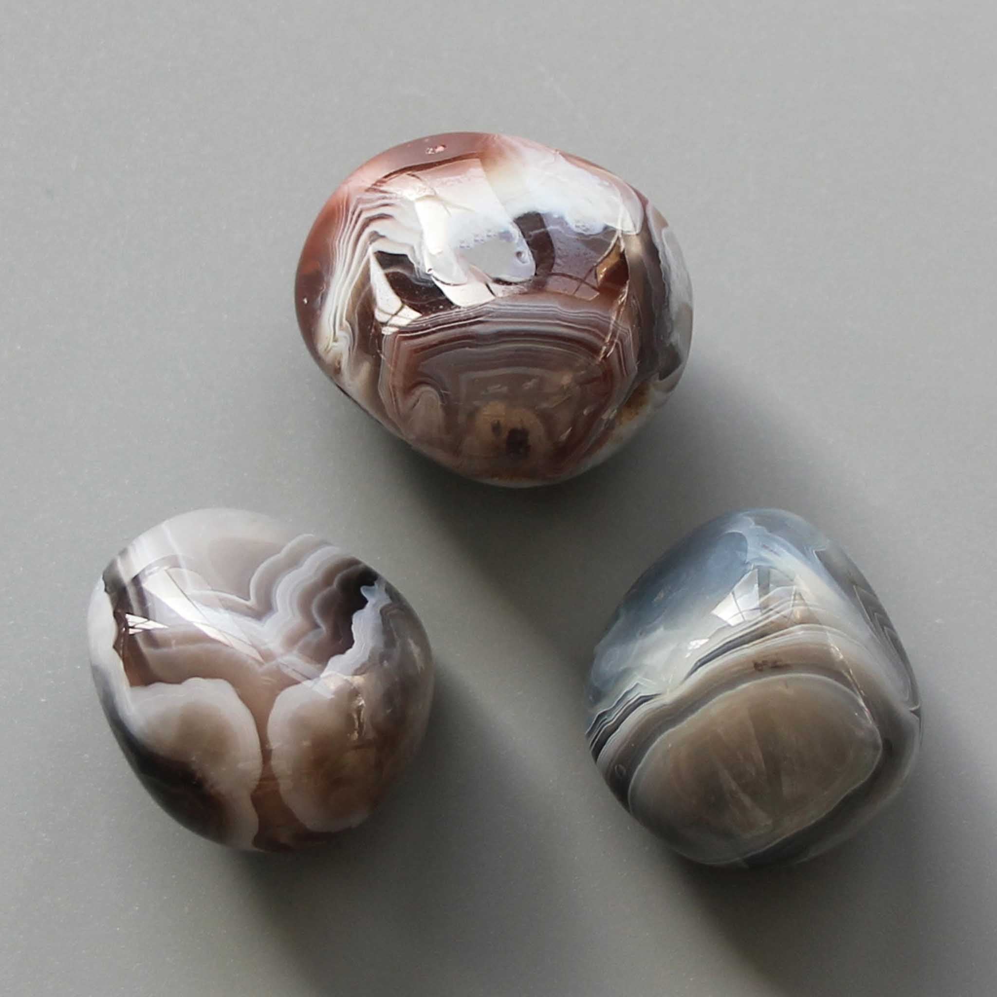 17674737b1395b9afdb2fd6490e543cf Botswana Agate Tumble Stone 1 inch (2-3cm) A/A+