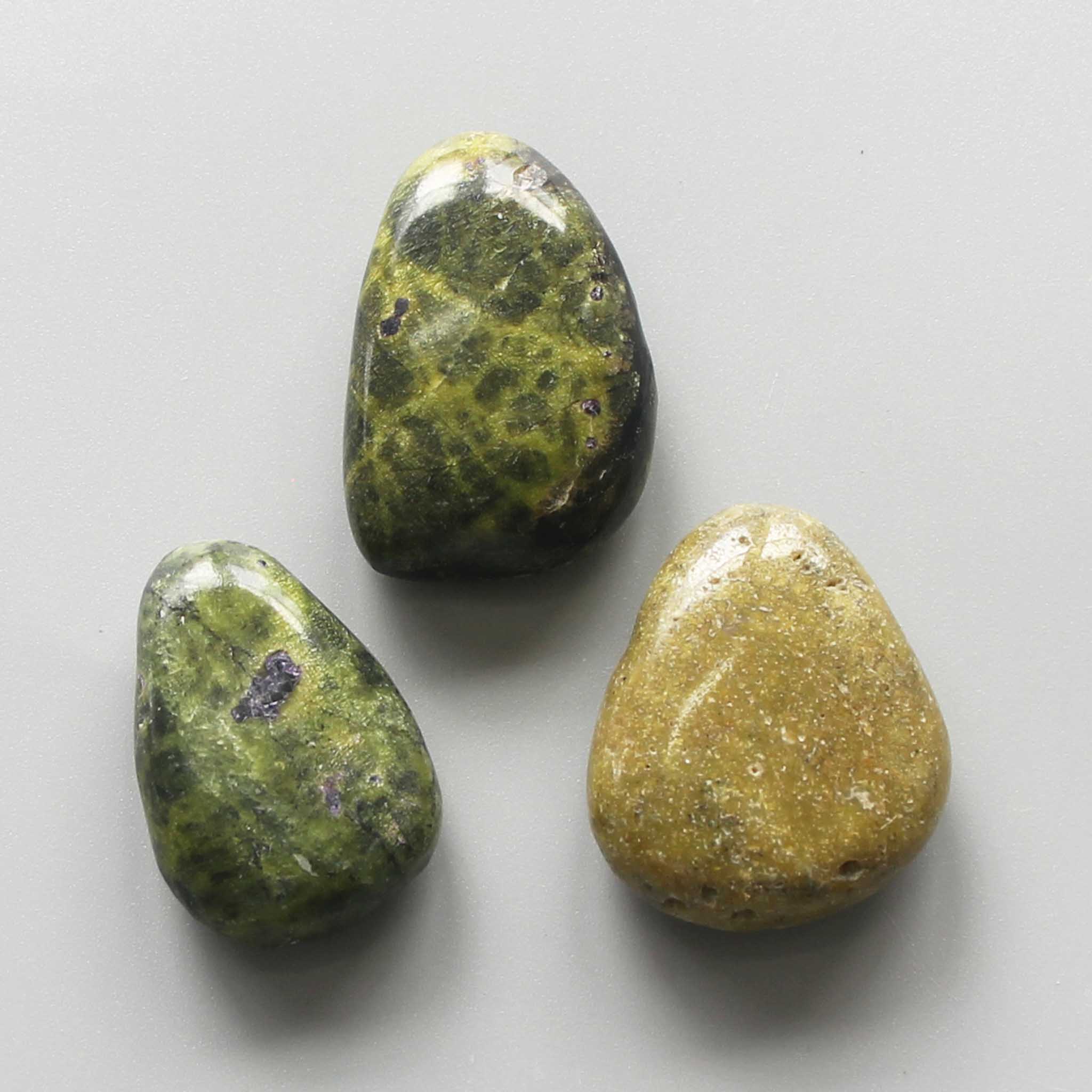 18aa5df89cf5eaf9690a45e5221b540e-1 Stitchtite & Serpentine Tumble Pendant With Cross Hole 2.5mm 0.8-1.2 inch (2.2-3cm) A/B