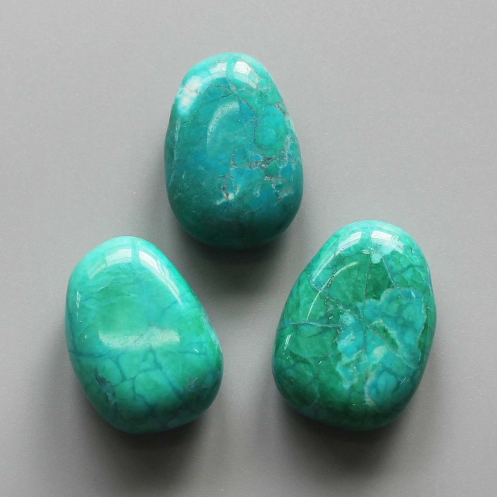 Howlite Dyed Green Color Tumble Pendant With Cross Hole 2.5mm 0.8-1.2 inch (2.2-3cm) A