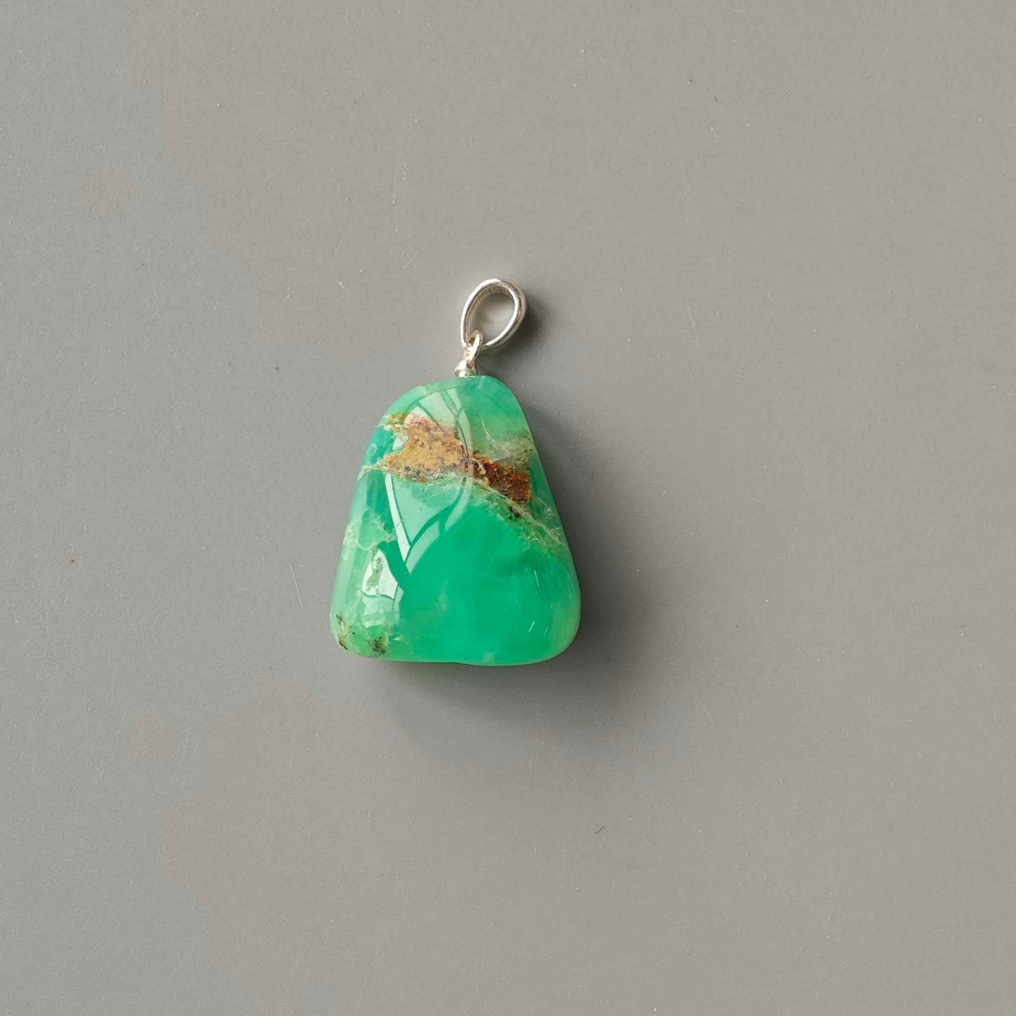 233a7d2b006bde5cf435e3ee409bfc9d-1 Chrysoprase Free Form Tumble Pendant With Silver 18-25mm A/A+