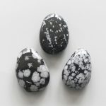 Snowflakes Obsidian Tumble Pendant With Cross Hole 2.5mm 0.8-1.2 inch (2.2-3cm) A