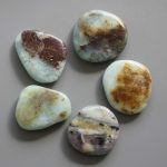 Blue Opal Smooth Stone 1.6 inch (0.8-1 x 3.5-4.5cm) A/B