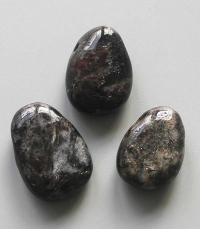 Arfvedsonite Tumble Pendant With Cross Hole 2.5mm 0.8-1.2 inch (2.2-3cm) A/B