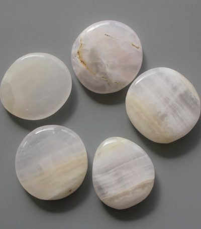 Pink Calcite Smooth Stone 1.6 inch (0.8-1 x 3.5-4.5cm) A/B
