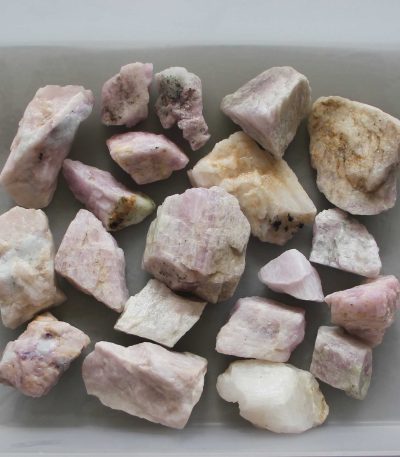 Kunzite Rough 30/50mm A/B