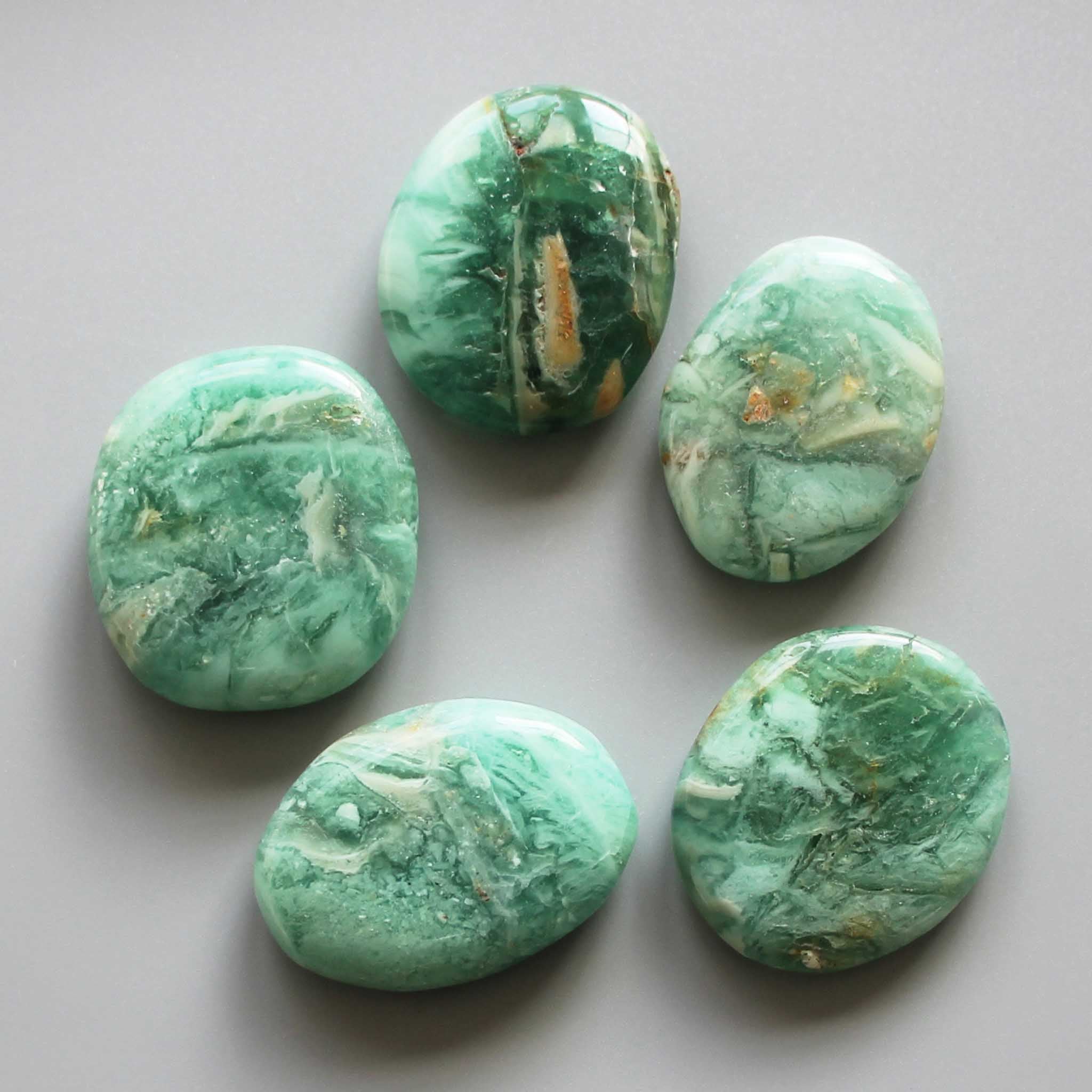 452044c0e8000dc6cc90da132ce5e4fc Fluorite Ni Smooth Stone 1.6 inch (0.8-1 x 3.5-4.5cm) A