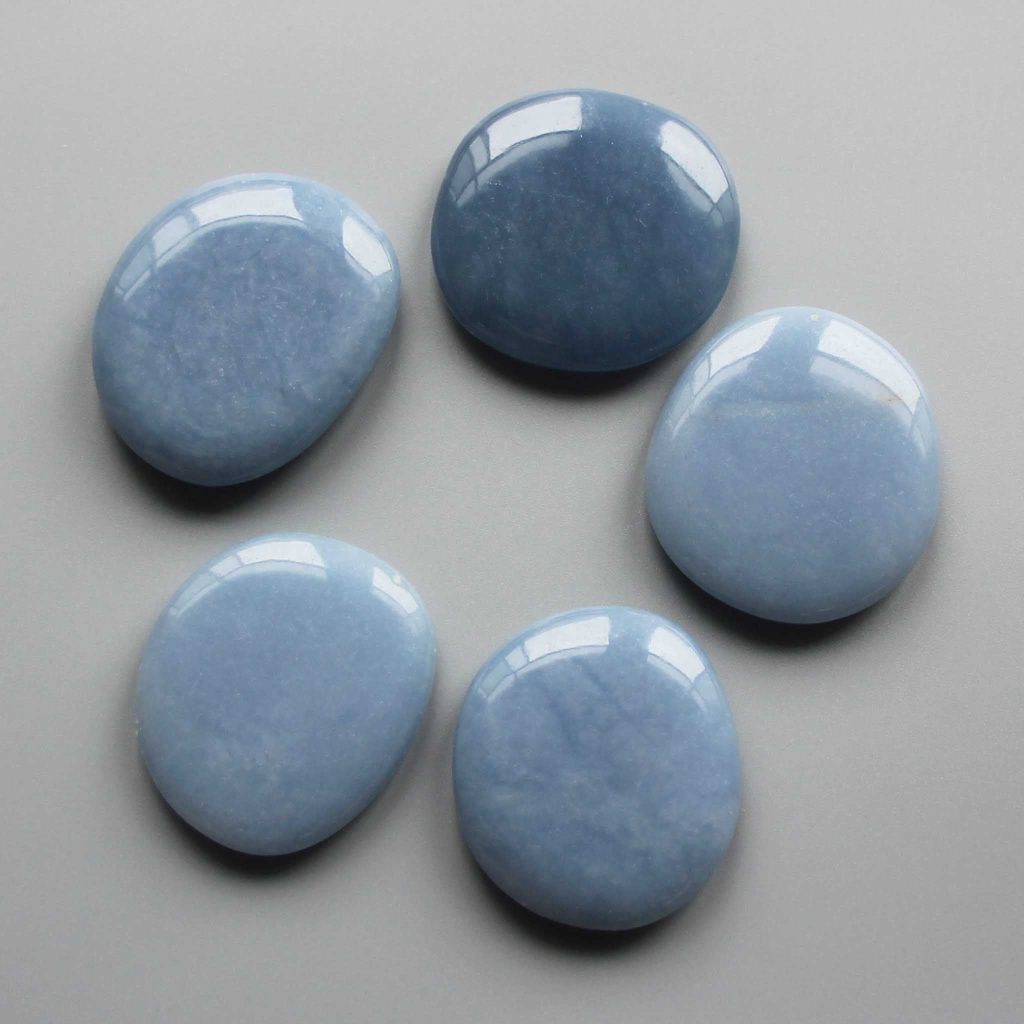 Angelite Smooth Stone 1.6 inch (0.8-1 x 3.5-4.5cm) A+/AA