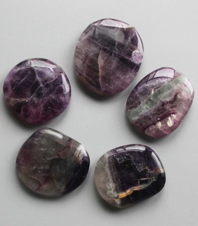 Purple Rainbow Fluorite Smooth Stone 1.6 inch (0.8-1 x 3.5-4.5cm) A-/B+