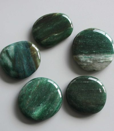 Green Fuschite Banded Smooth Stone 1.6 inch (0.8-1 x 3.5-4.5cm) A
