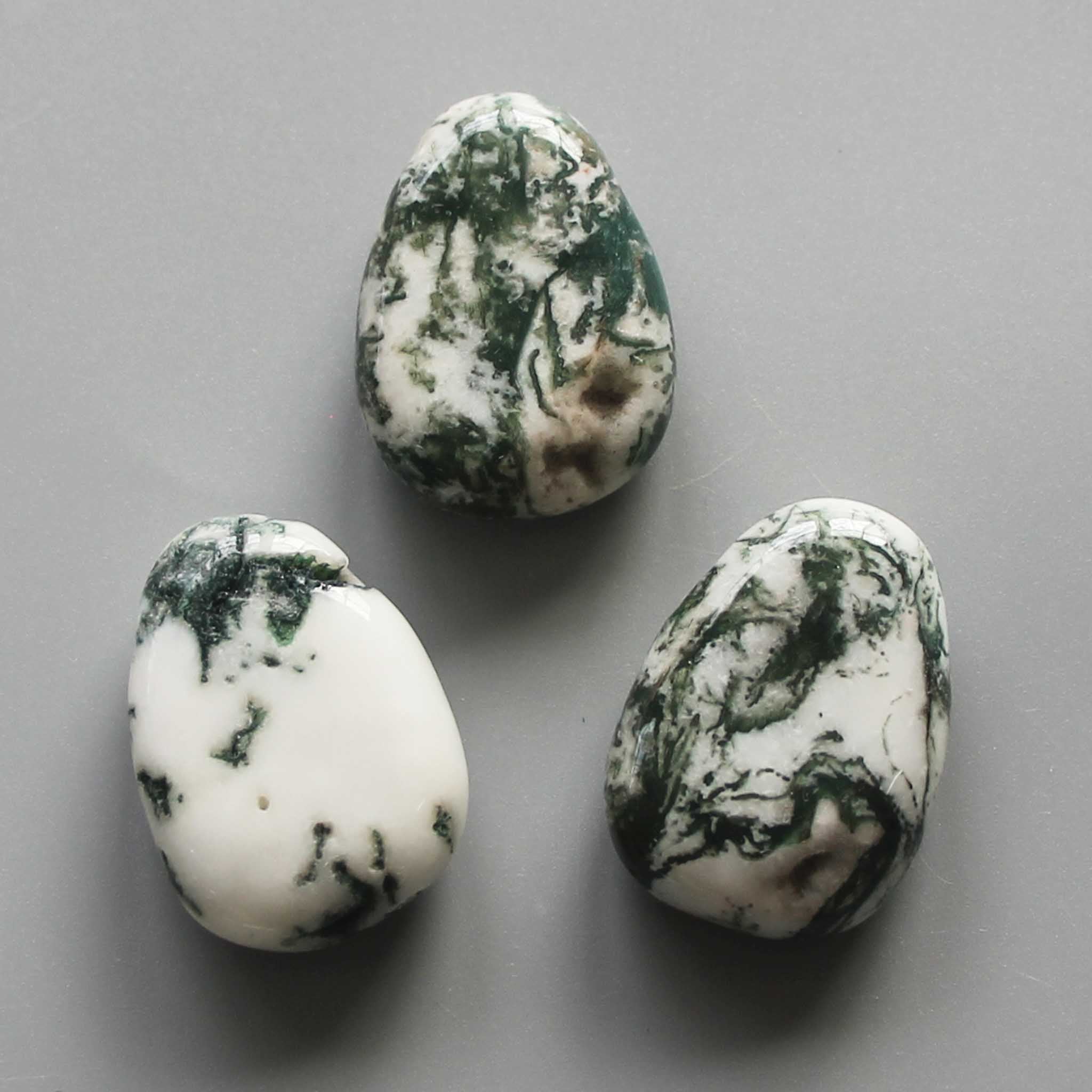 586da23c87521483d1dc42bb9fd5721c-1 Tree Agate Tumble Pendant With Cross Hole 2.5mm 0.8-1.2 inch (2.2-3cm) A