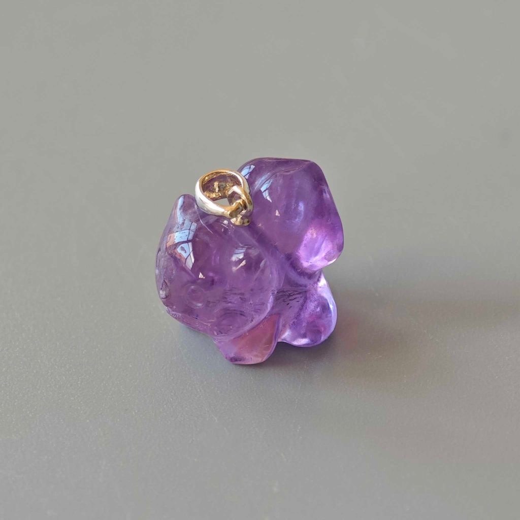 Amethyst Cartoon Monster Style D Pendant With Silver S052 0.7inch (1.6-1.8cm) A/A+