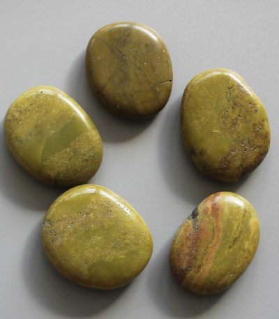 Green Opal Smooth Stone 1.6 inch (0.8-1 x 3.5-4.5cm) A