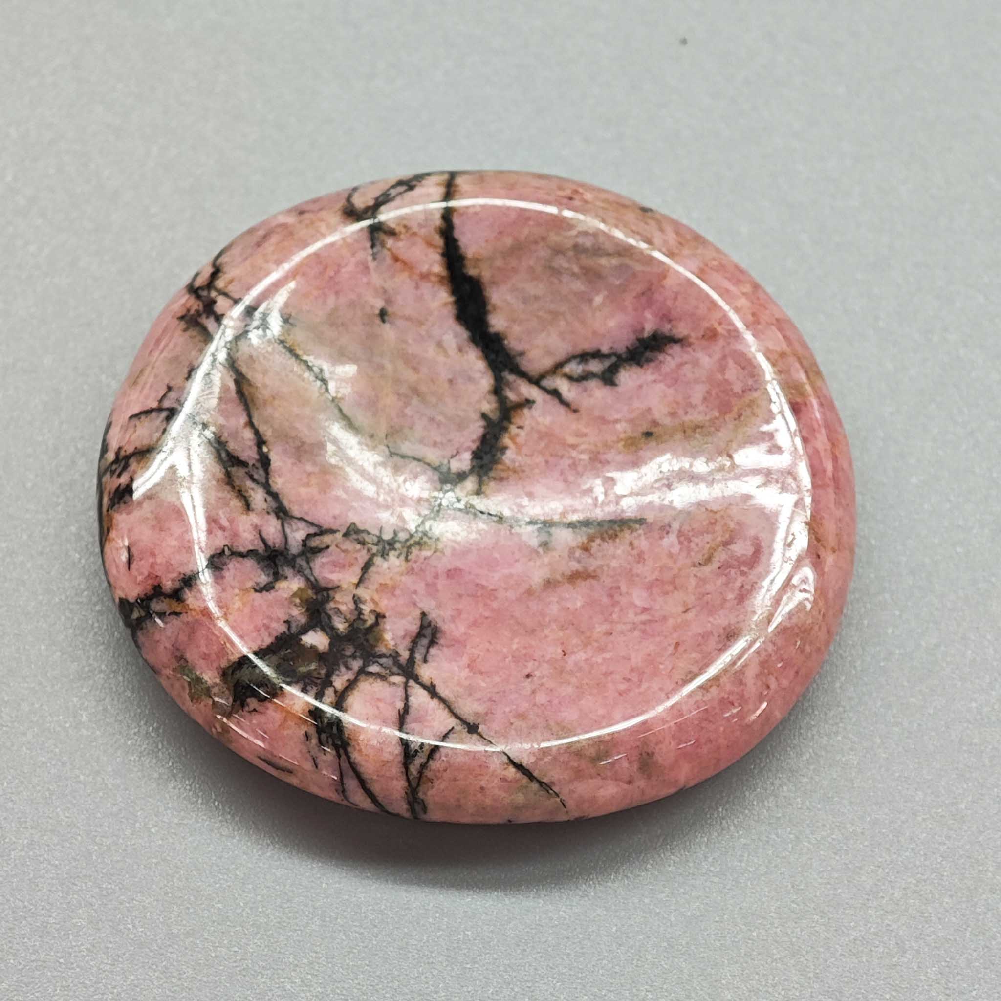 6c425095e7731eac201efeeac00692df Rhodonite Freeform Thumb Stone 1.4-2 inch (0.9 x 3.5-5cm) A/A+