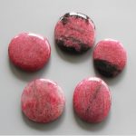 Petal Rhodonite Smooth Stone 1.6 inch (0.8-1 x 3.5-4.5cm) A+/AA