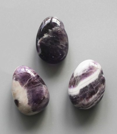 Amethyst Dog Teeth Tumble Pendant With Cross Hole 2.5mm 0.8-1.2 inch (2.2-3cm) A