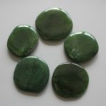 Hard Nephrite Jade Smooth Stone 1.6 inch (0.8-1 x 3.5-4.5cm) A+/AA