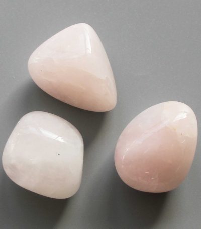 Rose Quartz Tumble Stone 1 inch (2-3cm) B