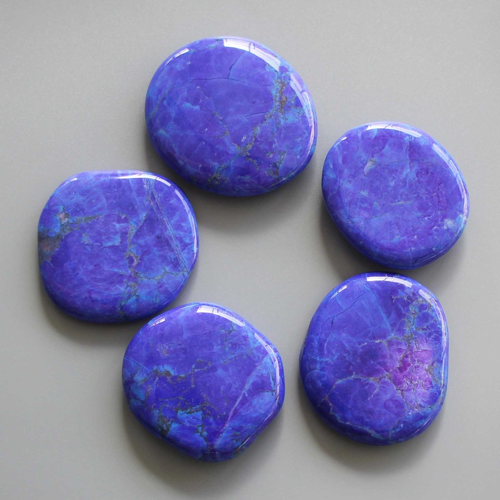 Howlite Dyed Purple Color Smooth Stone 1.6 inch (0.8-1 x 3.5-4.5cm) A
