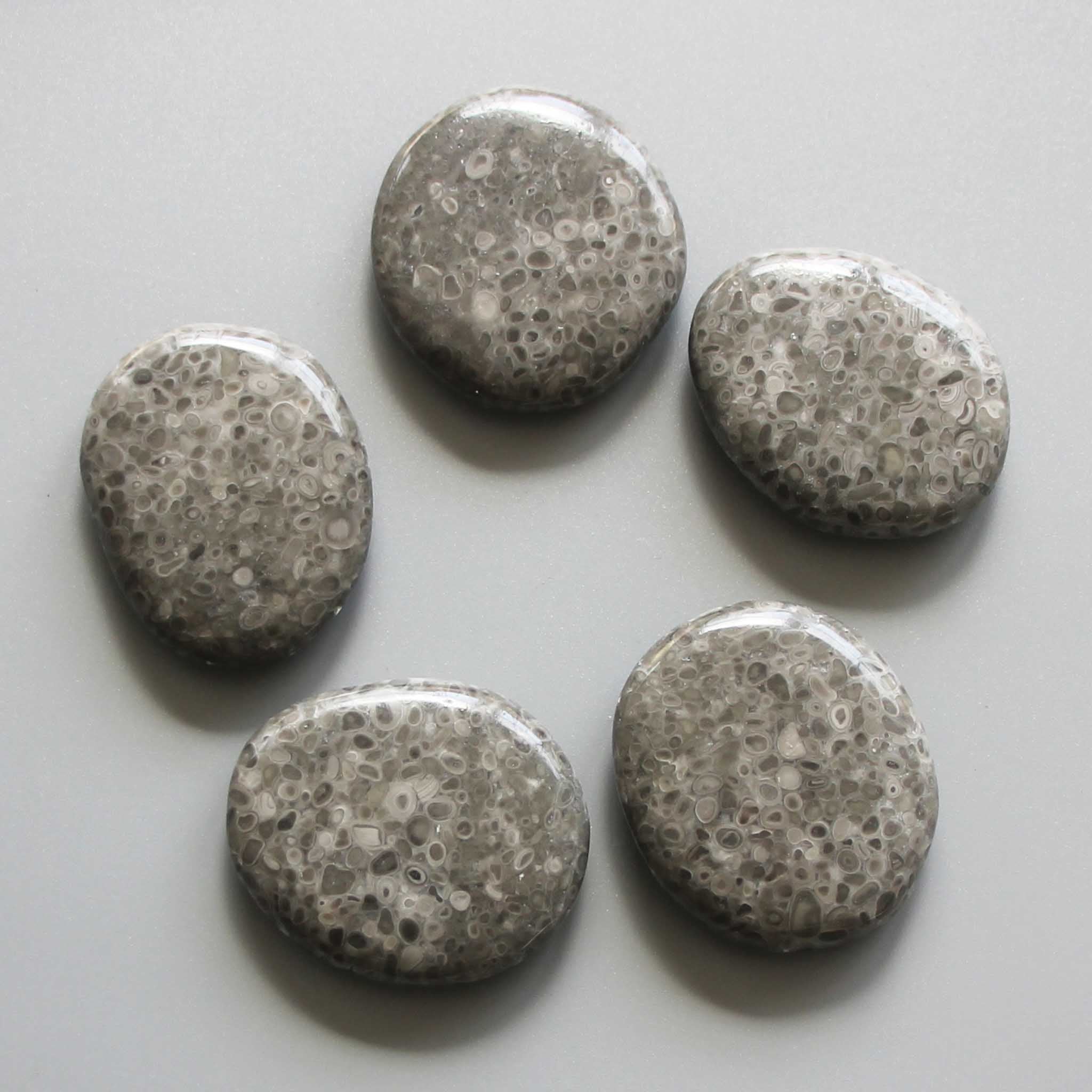 82556325b1eb9c30025ce2ef6770694f Spot Lepidolite Smooth Stone 1.6 inch (0.8-1 x 3.5-4.5cm) A
