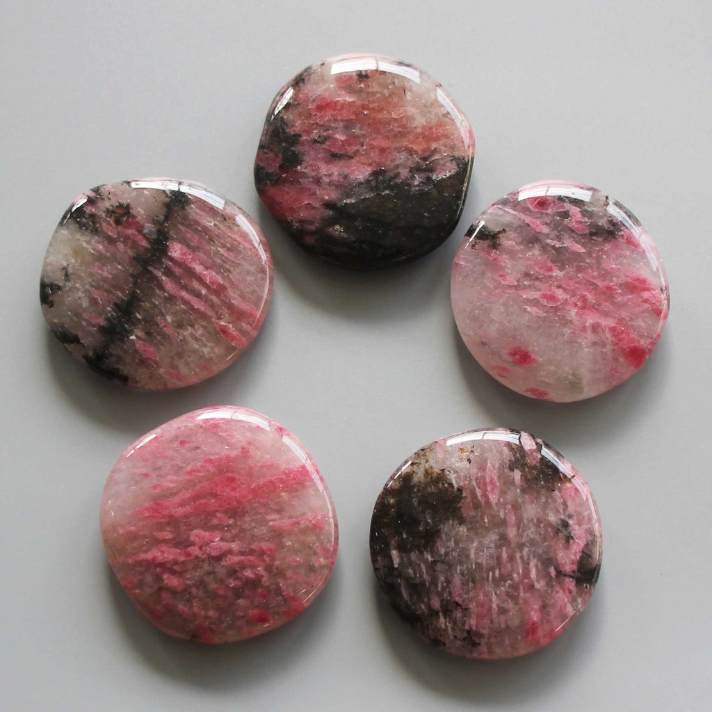 Petal Rhodonite Smooth Stone 1.6 inch (0.8-1 x 3.5-4.5cm) A
