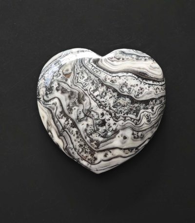 Banded Zebra Jasper Heart 2.4-3.1 inch (2-2.5 x 6-8 x 6-8cm) A/A+
