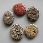 Mix Color Snowflake Smooth Stone 1.6 inch (0.8-1 x 3.5-4.5cm) A/B