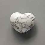 Howlite White Chubby Heart 1.8 inch (2.2 x 3.8 x 4.5cm) A