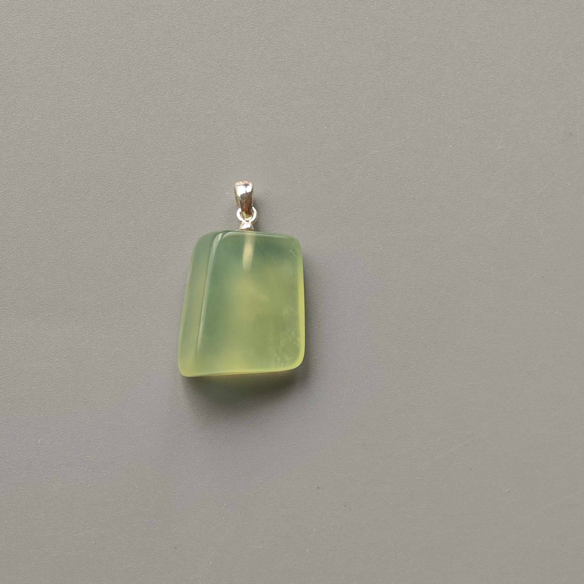 a94446c01e4c7fb822b5c31c44282890-1 New Jade Free Form Tumble Pendant With Silver 18-25mm A+/AA