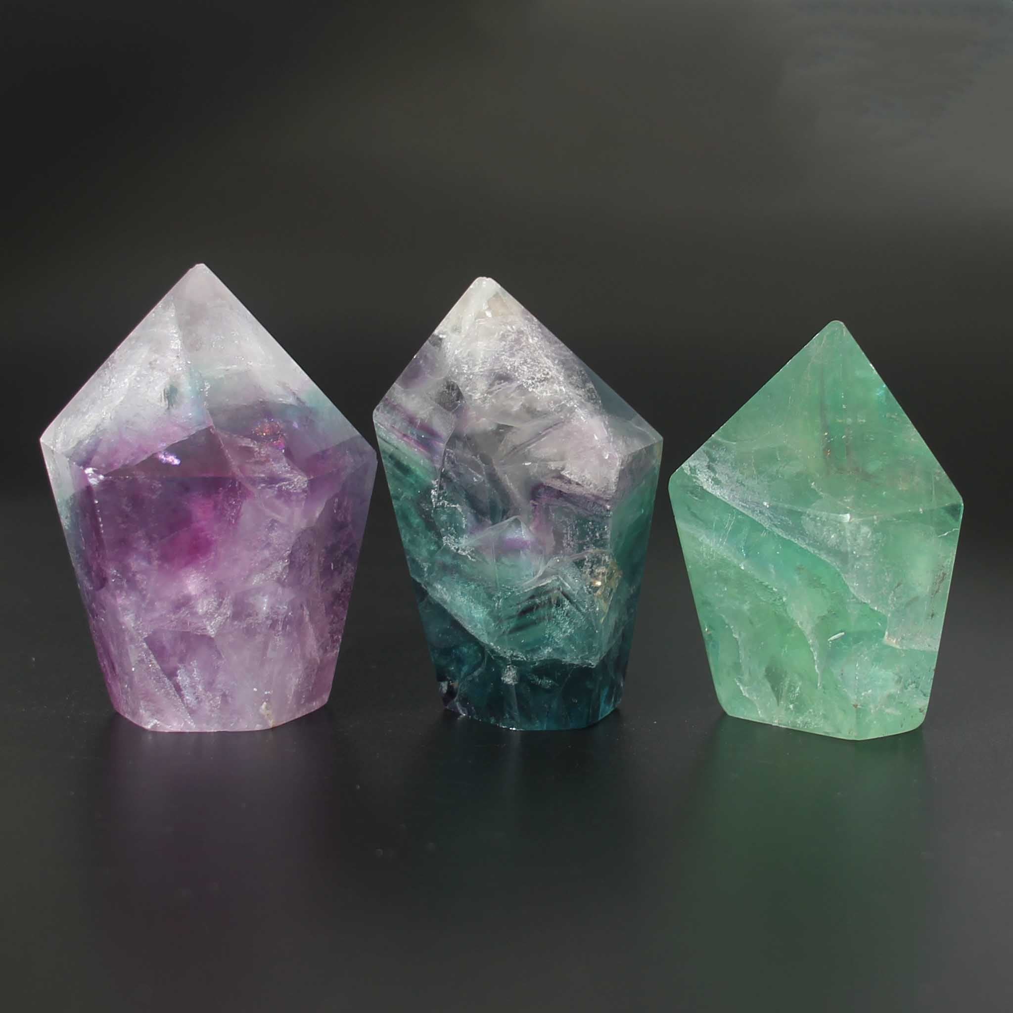 aad02ec1e44ad8631520eec62c9b7cea Rainbow Fluorite Flat Bottom Freeform Point 1.2-1.6 inch(3-4.5cm) A/A+