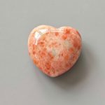 Sun Stone Heart 1.6 inch (2 x 4 x 4cm) A/A+