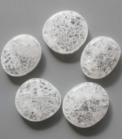 Cracked Crystal Smooth Stone 1.6 inch (0.8-1 x 3.5-4.5cm) A
